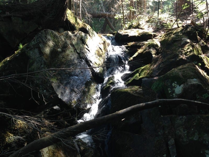 Hatch Hill Falls – Naples, Town of, Ontario
